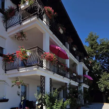Appartamento Family-friendly With Swimming Pool - Opatija - 24675