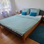 Family-friendly With Swimming Pool Lovran, Opatija - 24675 شقة