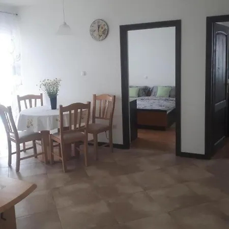 Appartamento Family-friendly With Swimming Pool Lovran, Opatija - 24675