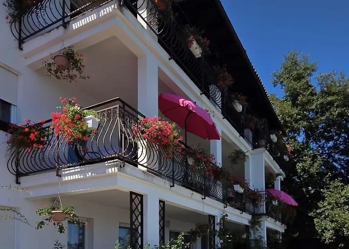 Apartment Family-friendly With Swimming Pool - Opatija - 24675